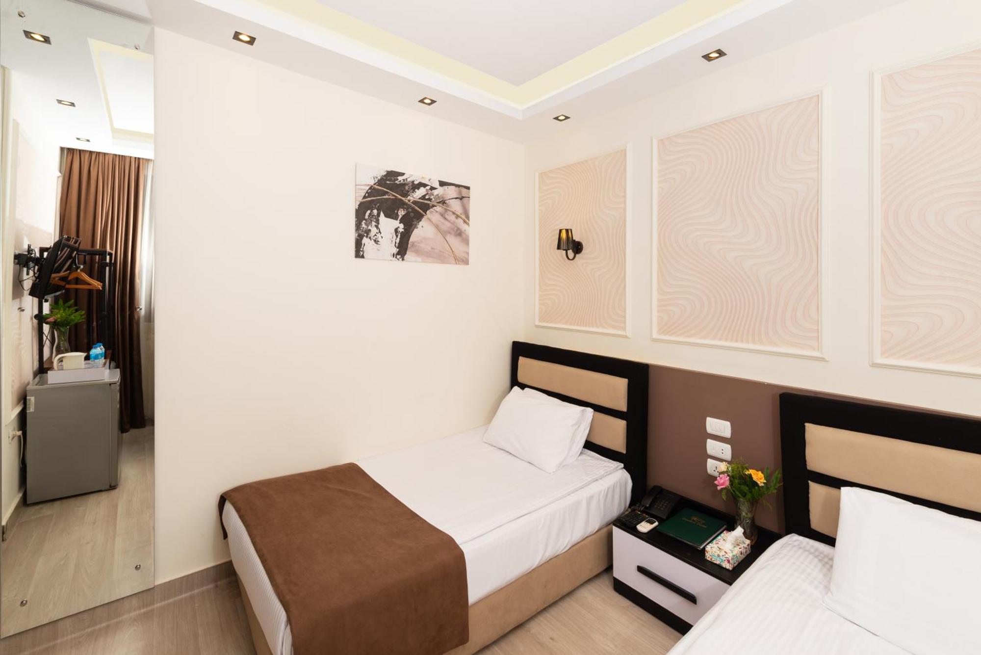 Capital Hotel Il Il Cairo Esterno foto
